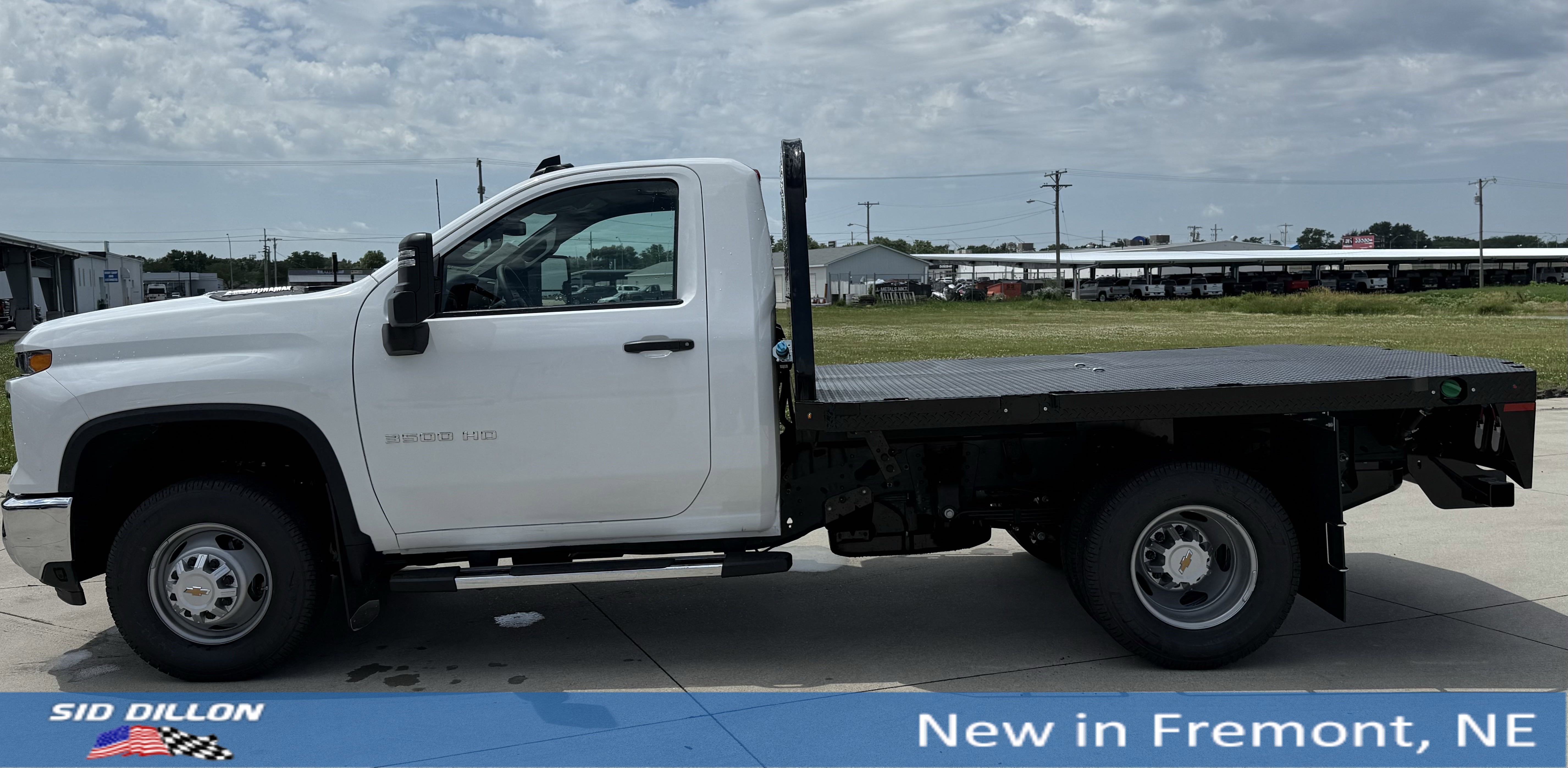 2025 Chevrolet Silverado 3500 HD Work Truck - Photo 14