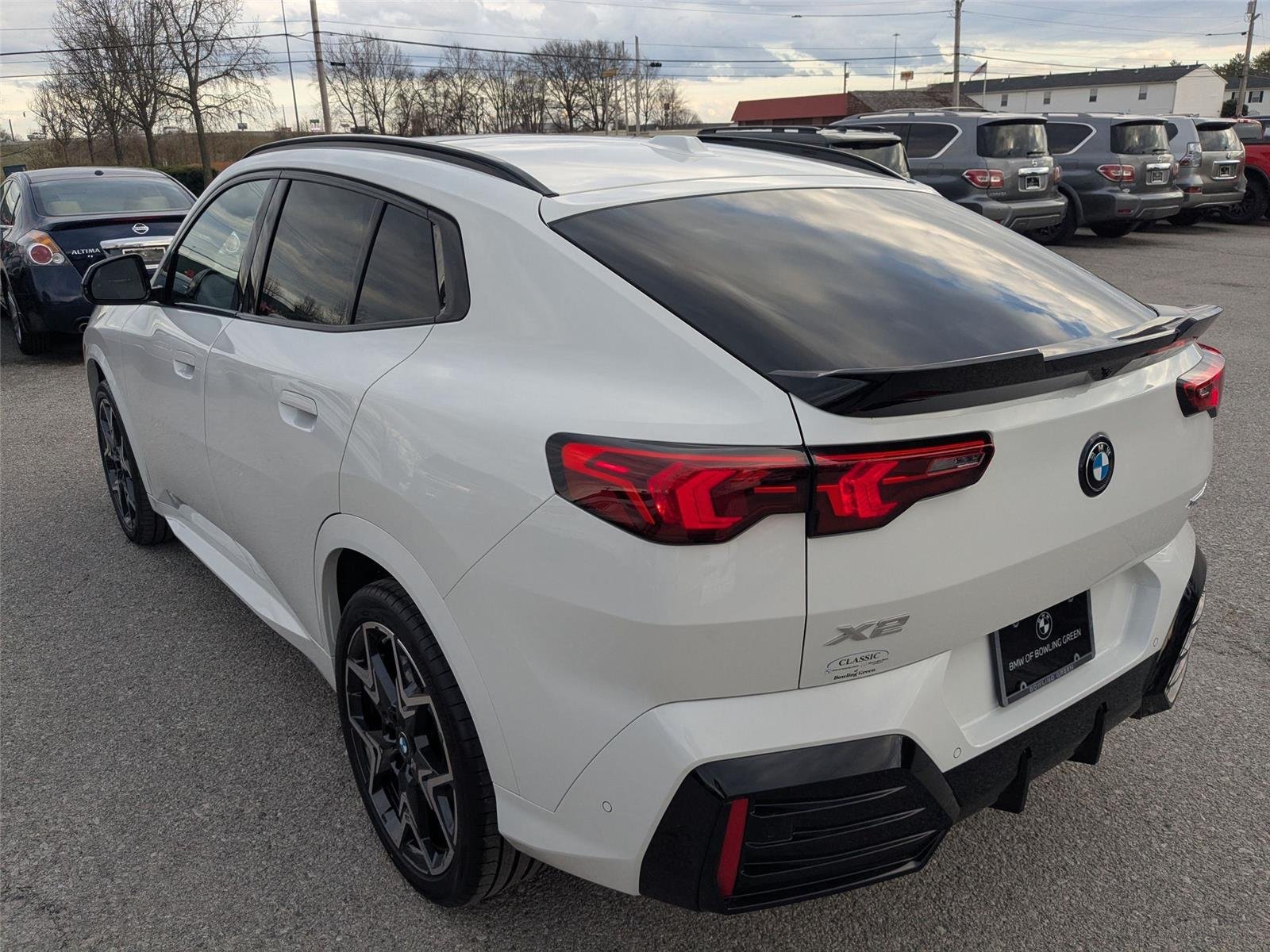 New 2026 Alpine White BMW xDrive28i image 7