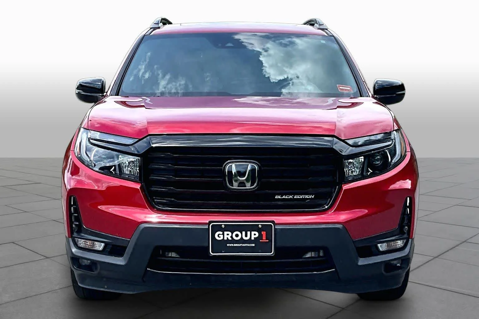 Used 2024 Radiant Red Metallic II Honda Black Edition image 4