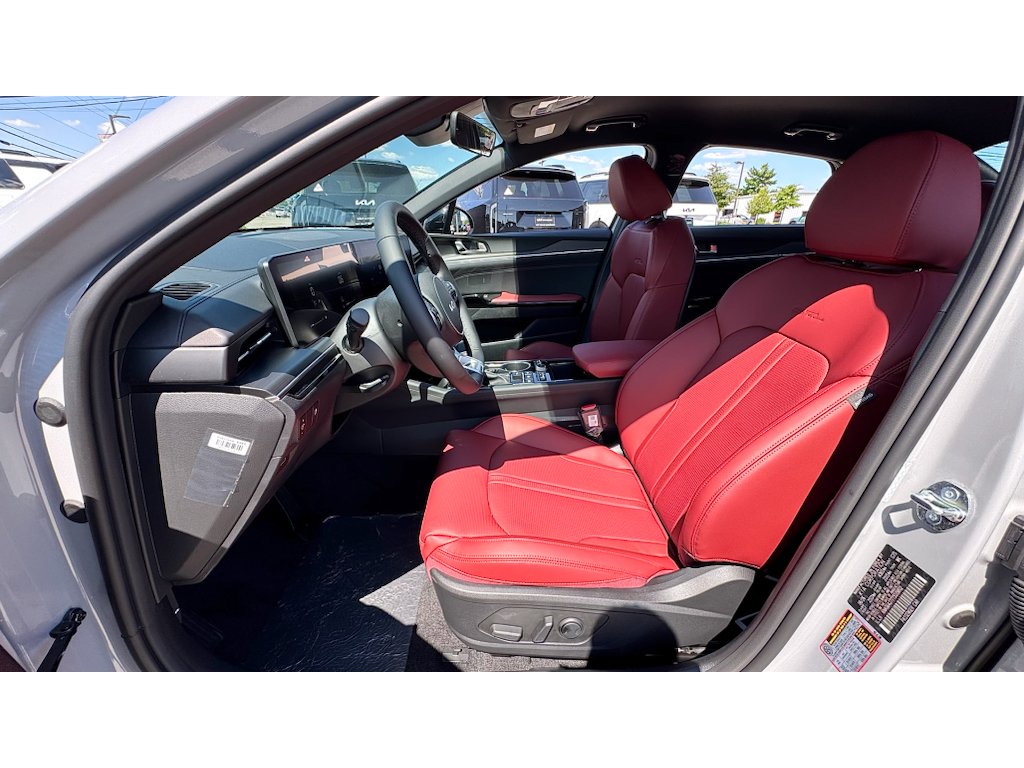 New 2026 Wolf Gray Kia GT-Line FWD image 9