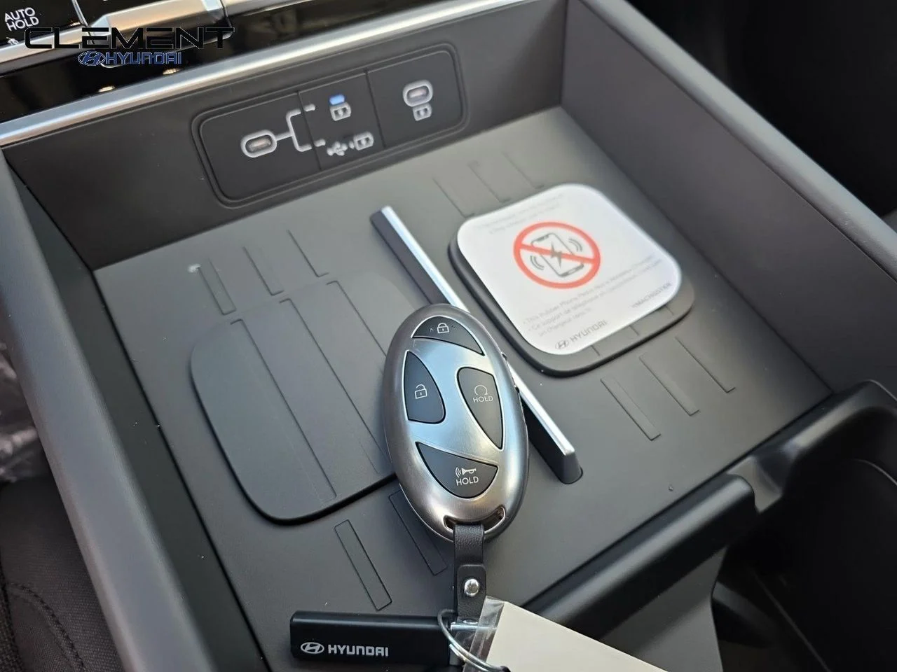 2026 Hyundai Santa Fe SE - Photo 22
