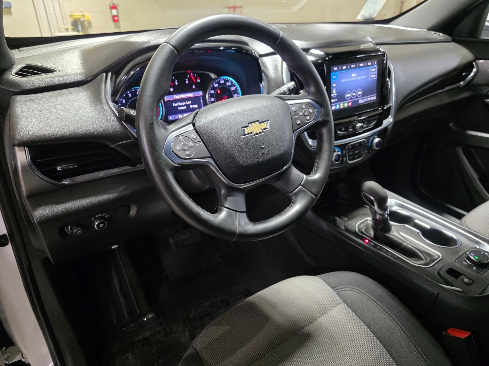 Used 2023 Summit White Chevrolet LT image 25