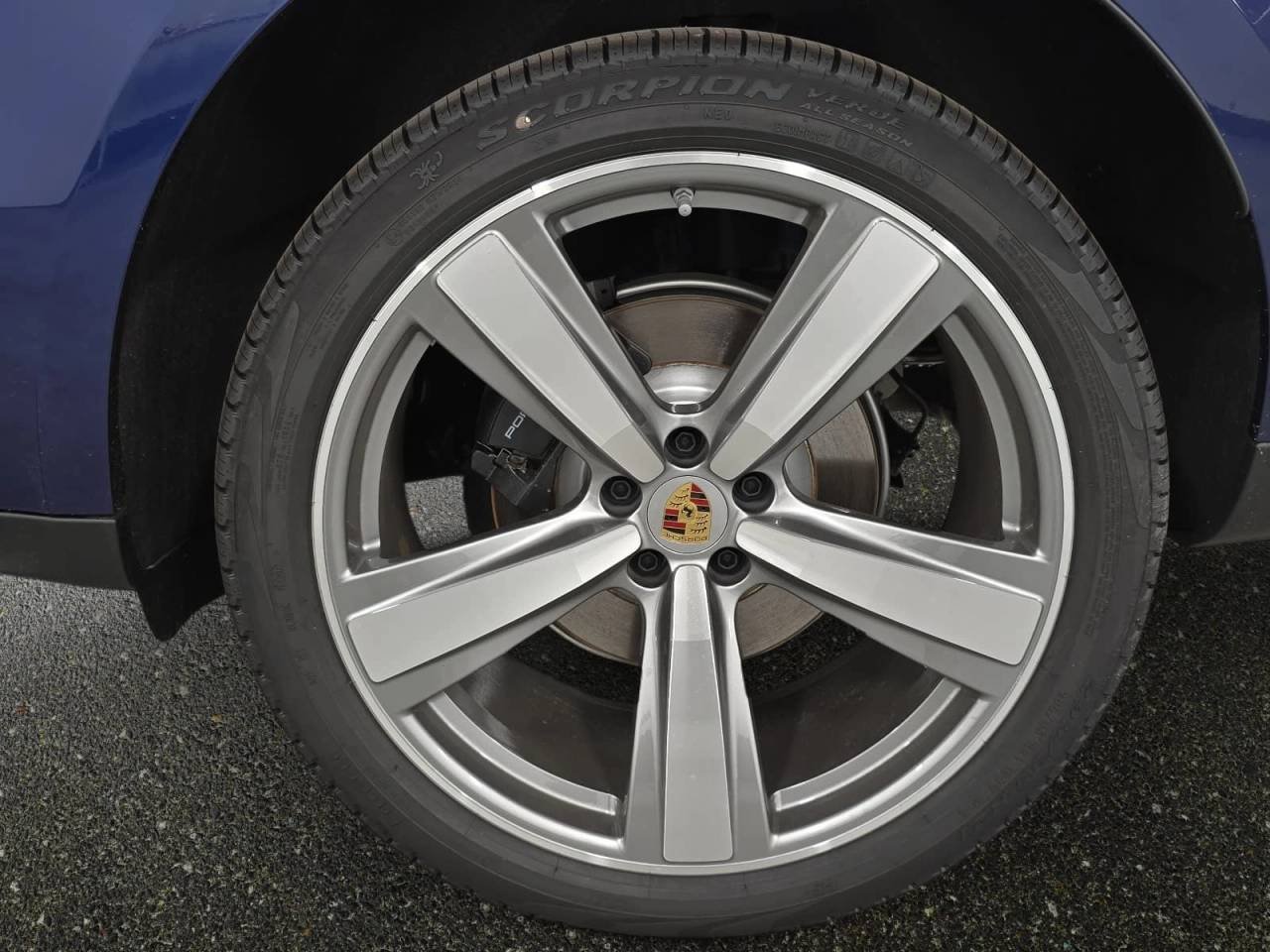 New 2026 Gentian Blue Metallic Porsche  image 29