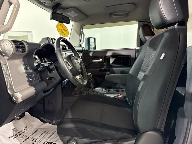 Used 2012 Black Toyota Base image 16