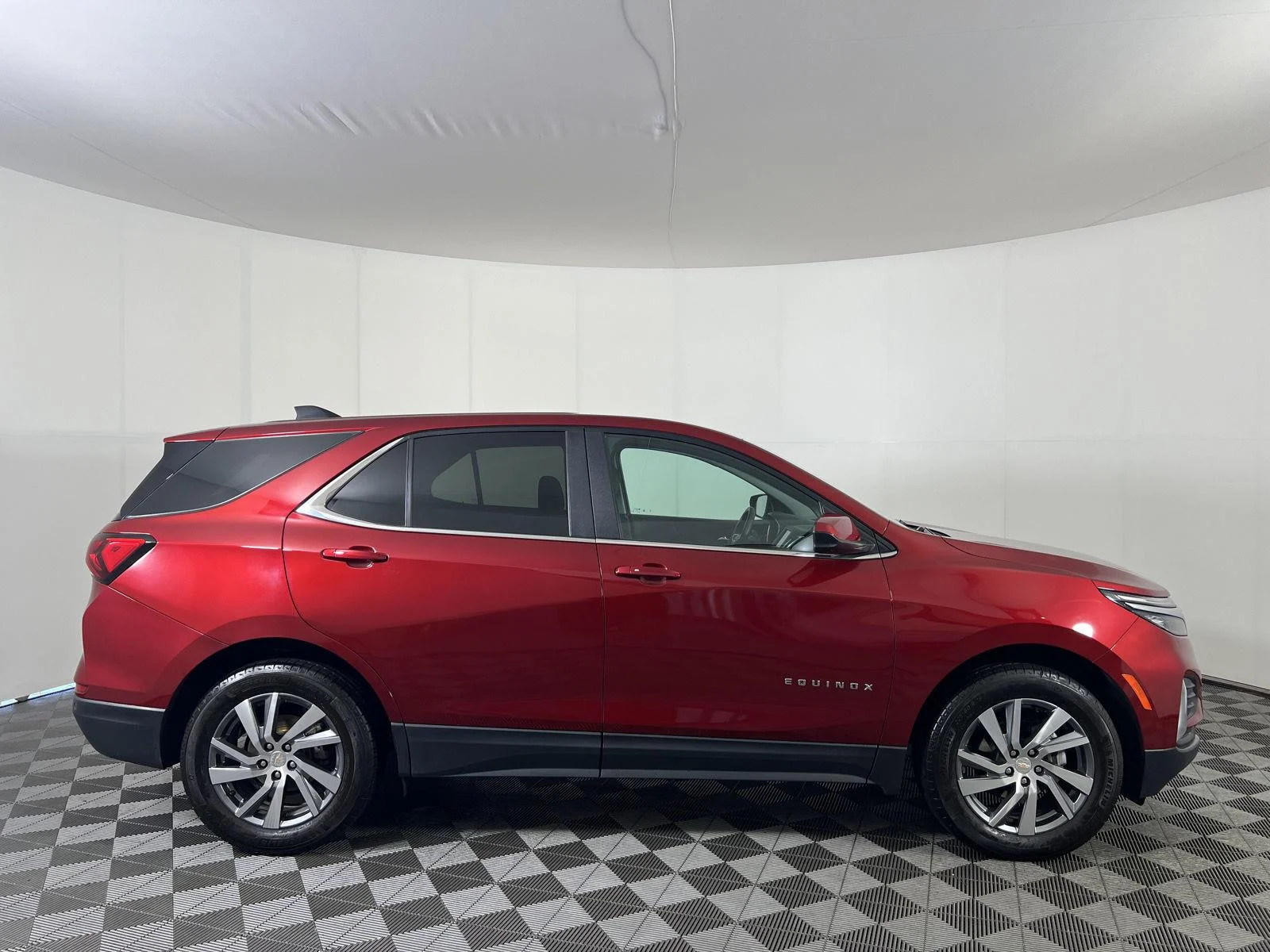 Used 2024 Radiant Red Tintcoat Chevrolet LT image 29