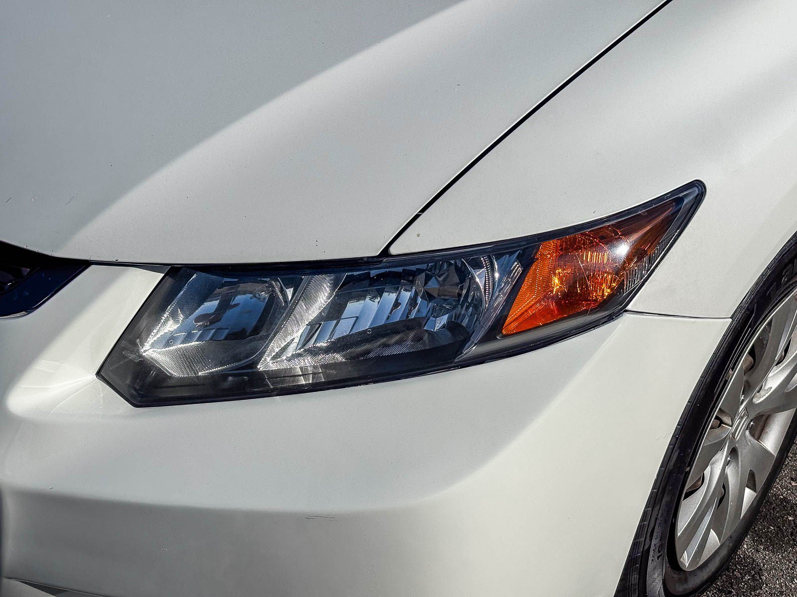 Used 2012 Taffeta White Honda LX image 8