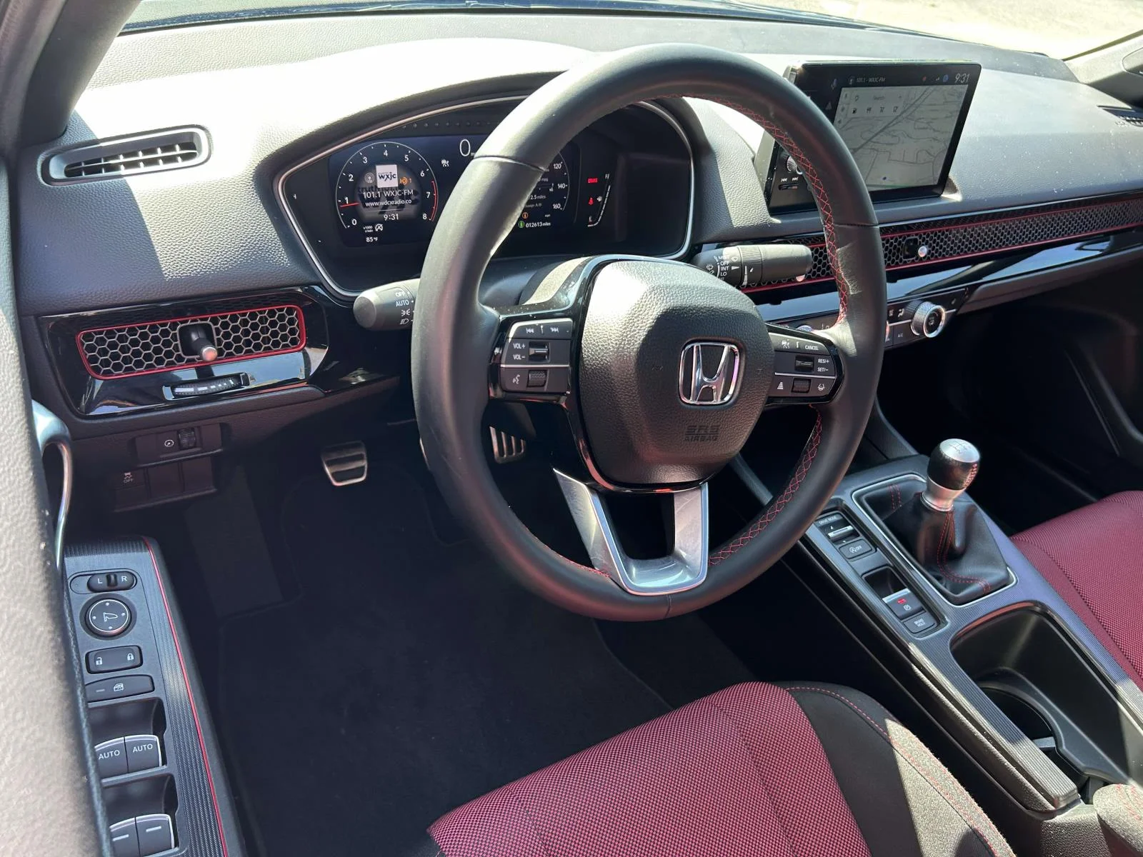 Used 2025 Black Honda Manual image 8