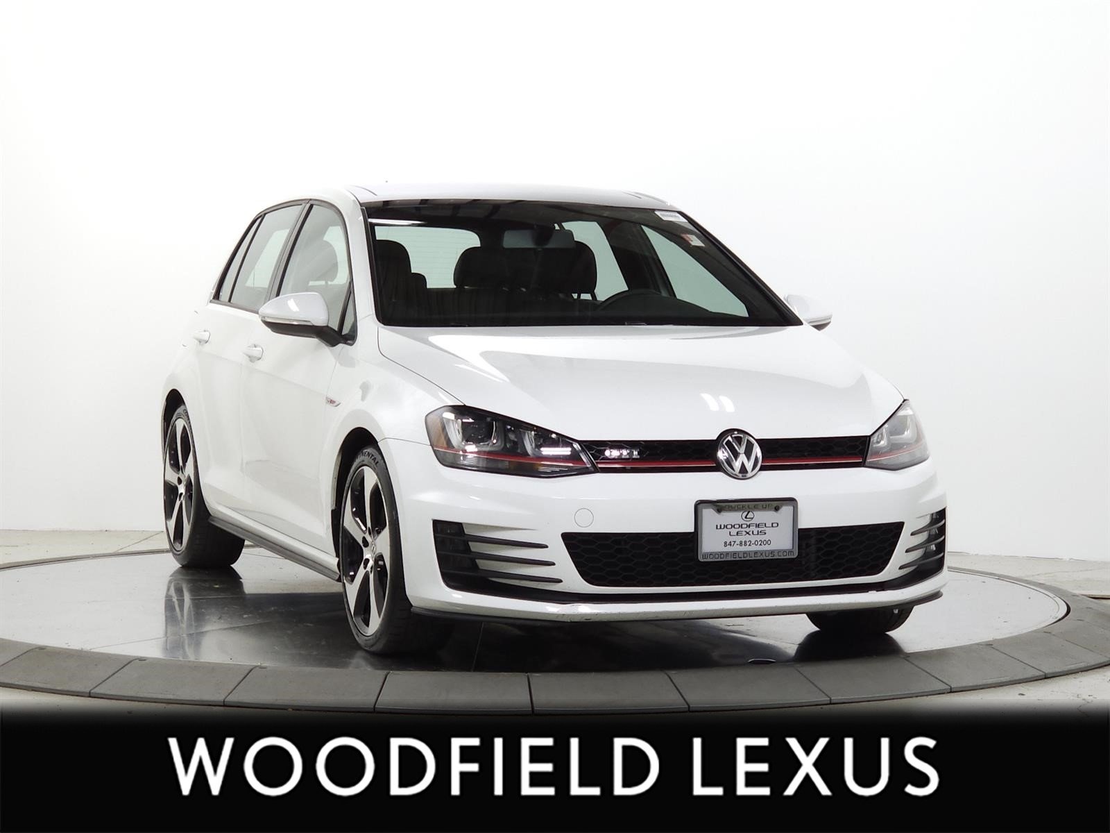2016 Volkswagen Golf GTI 2.0T SE 4-door DSG PZEV's photo