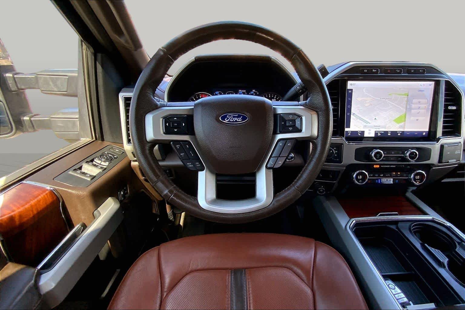 Used 2022 Agate Black/Stone Gray Ford King Ranch image 6