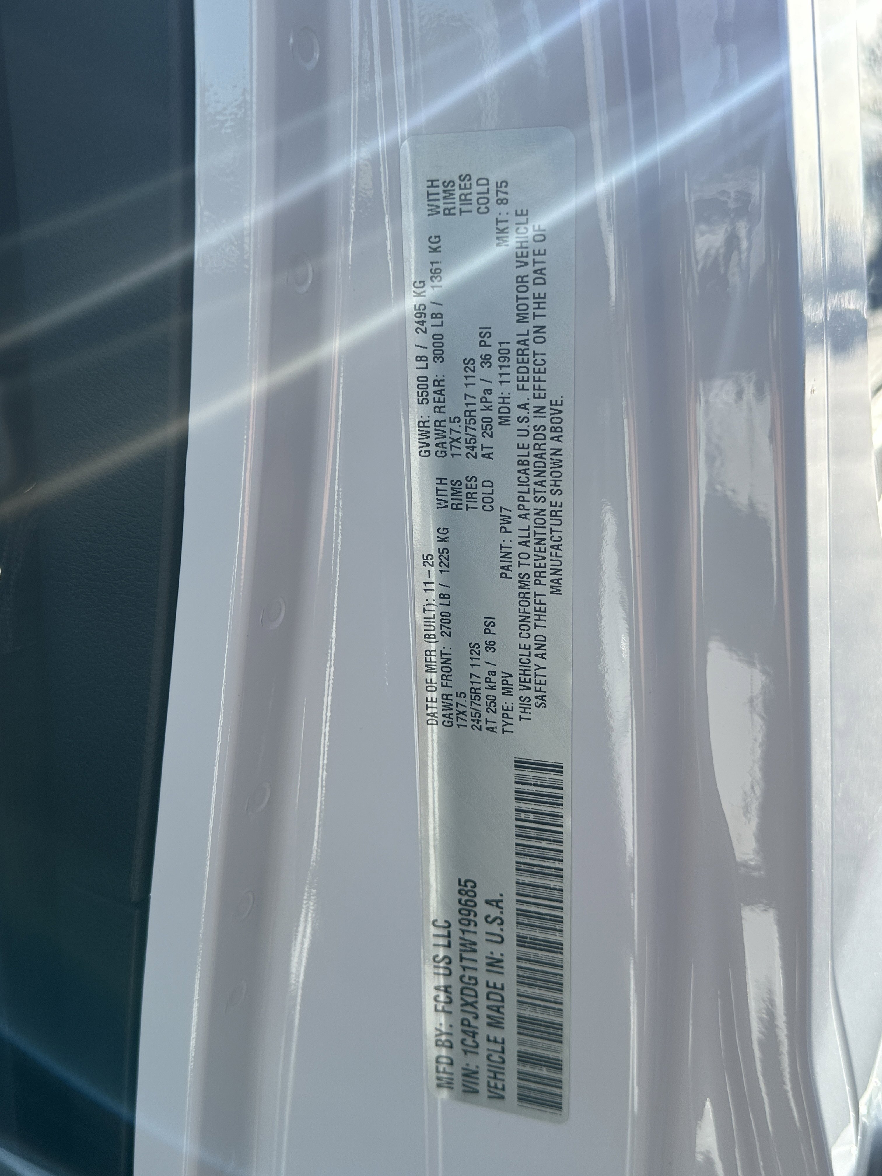 New 2026 Bright White Clear-Coat Exterior Paint Jeep Sport S image 29