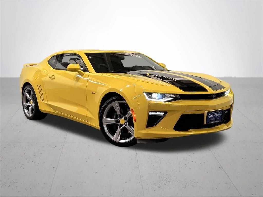 Used 2017 Yellow Chevrolet SS image 7