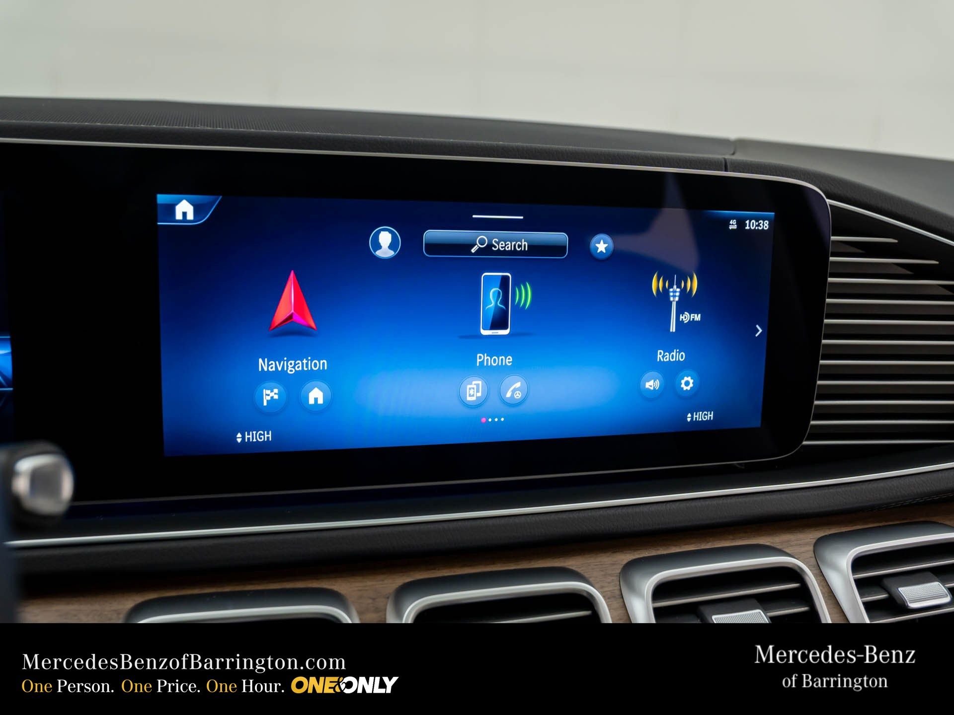 New 2026 Polar White Mercedes-Benz GLS 450 image 32