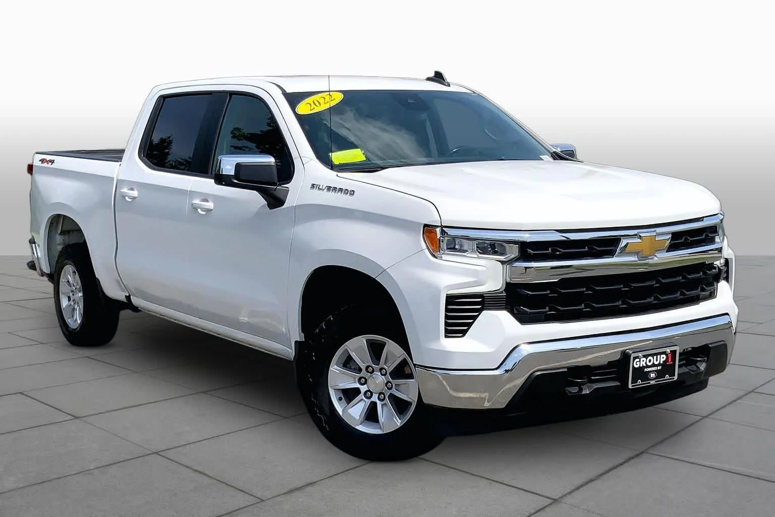 Certified Used 2022 Summit White Chevrolet LT image 3