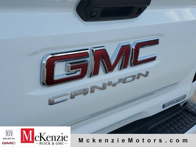 New 2026 Summit White GMC Elevation image 27