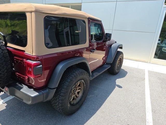 Used 2021 Red Jeep Rubicon image 6