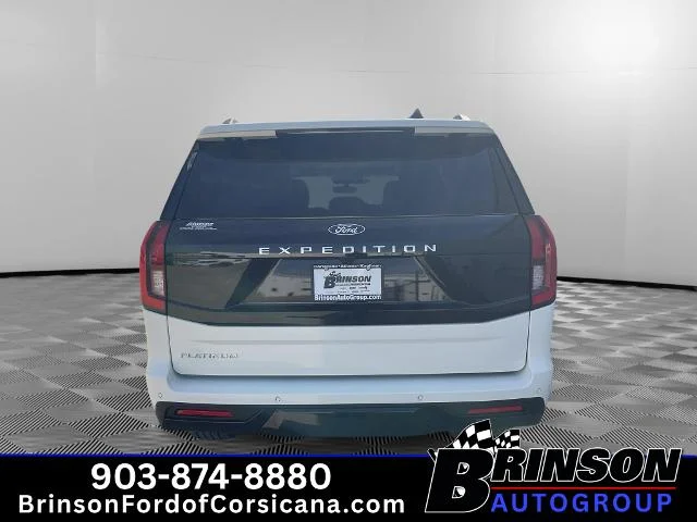 New 2027 Star White Metallic Tri-Coat Ford Platinum image 26