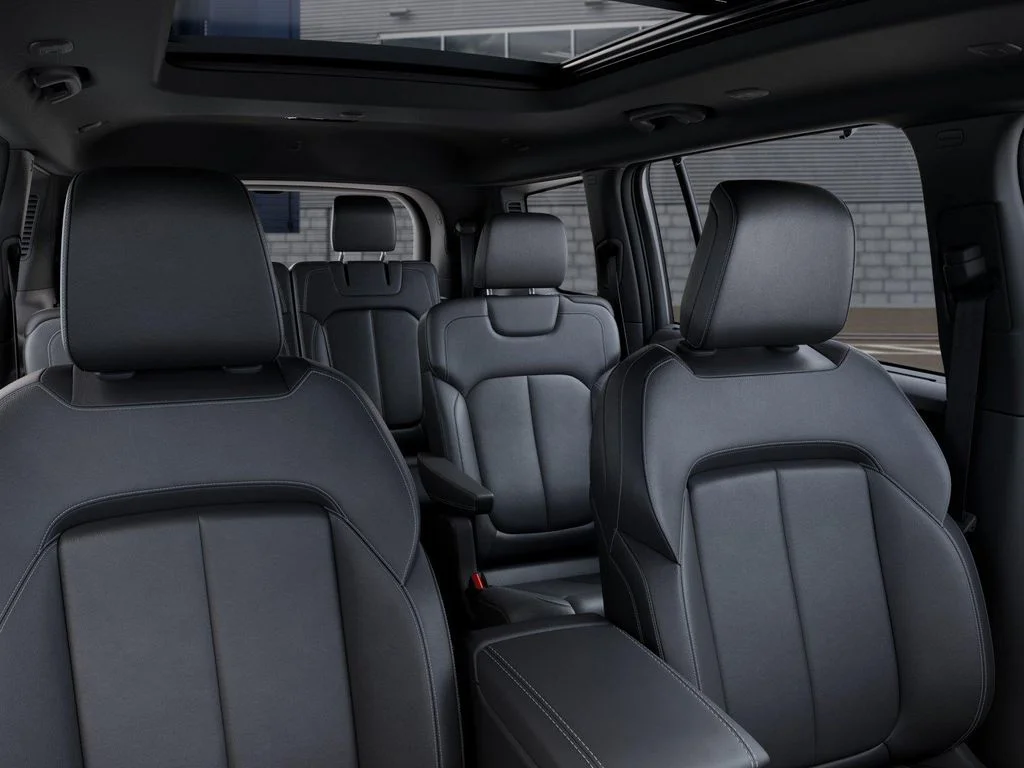 New 2026 Baltic Gray Metallic Clear-Coat Exterior Paint Jeep Limited image 31