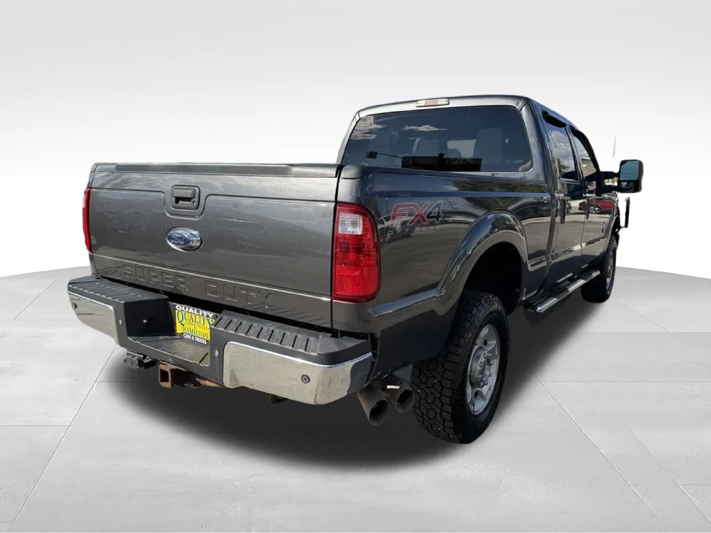 Used 2016 Gray Ford XLT image 5
