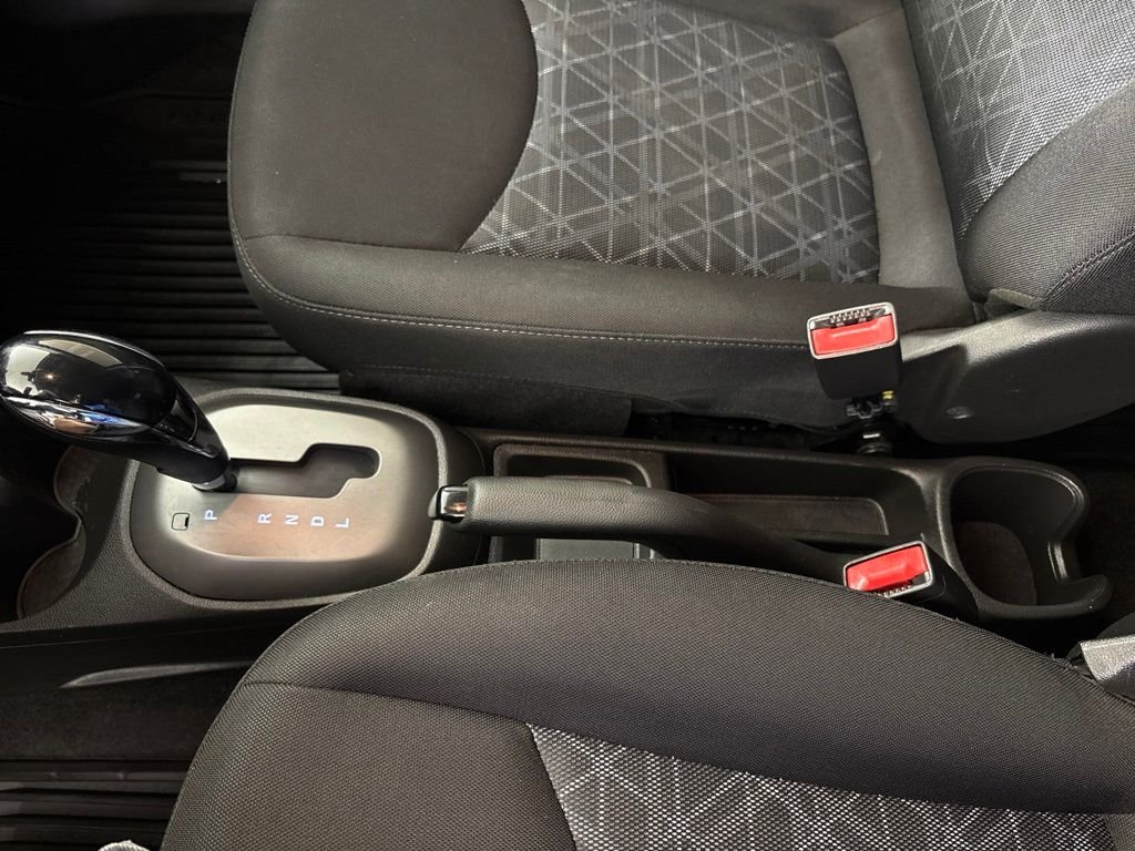 Used 2022 Red Chevrolet LS image 42