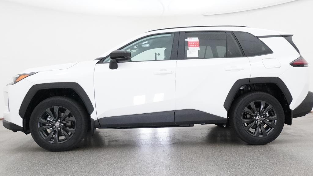 New 2026 Ice Cap Toyota XLE Premium image 3
