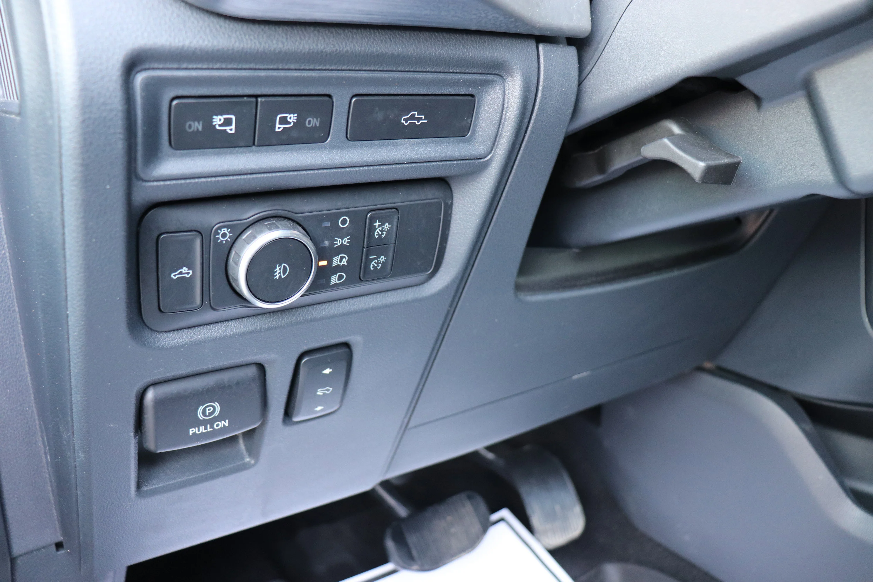 Certified Used 2022 Gray Ford Lariat 501A 4WD SuperCrew 5.5