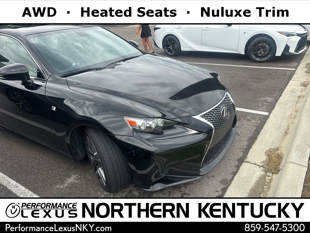 2015 Lexus IS 350's photo