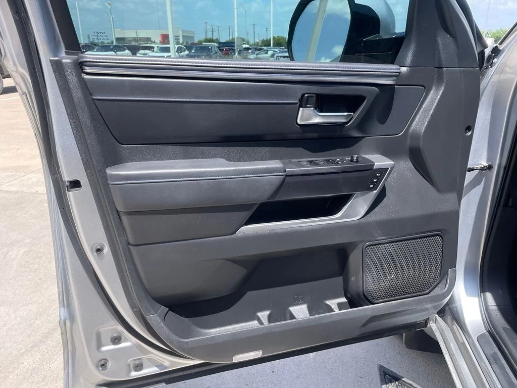 Used 2024 Silver Toyota Platinum image 9