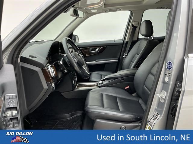 Used 2015 Silver Mercedes-Benz GLK 350 image 17