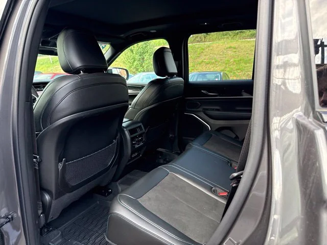 2024 Jeep Grand Cherokee Trailhawk 4xe - Photo 19