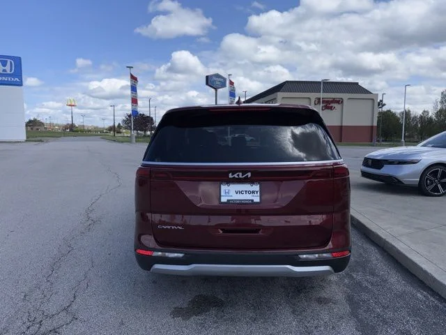 Used 2024 Red Kia LX image 6