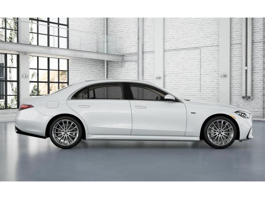 Certified Used 2025 White Mercedes-Benz S 580e image 2