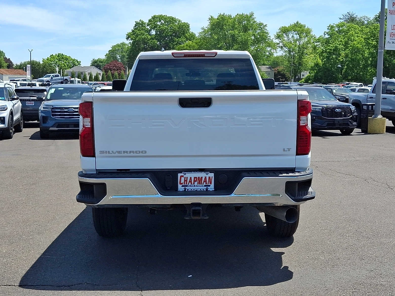 Used 2025 Summit White Chevrolet LT image 5