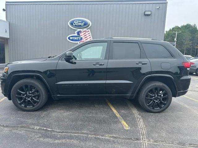 Used 2019 Jeep Grand Cherokee Altitude with VIN 1C4RJFAG1KC813173 for sale in Manistee, MI