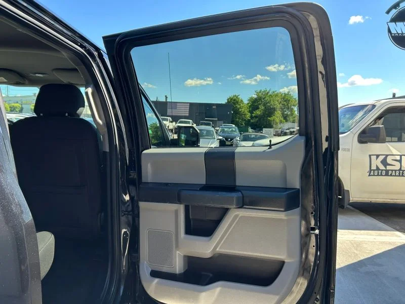 Used 2019 Black Ford XL Pickup 4D 5 1/2 ft image 20