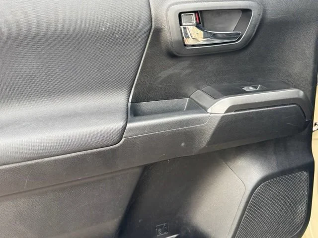 Used 2019 Tan Toyota SR image 49