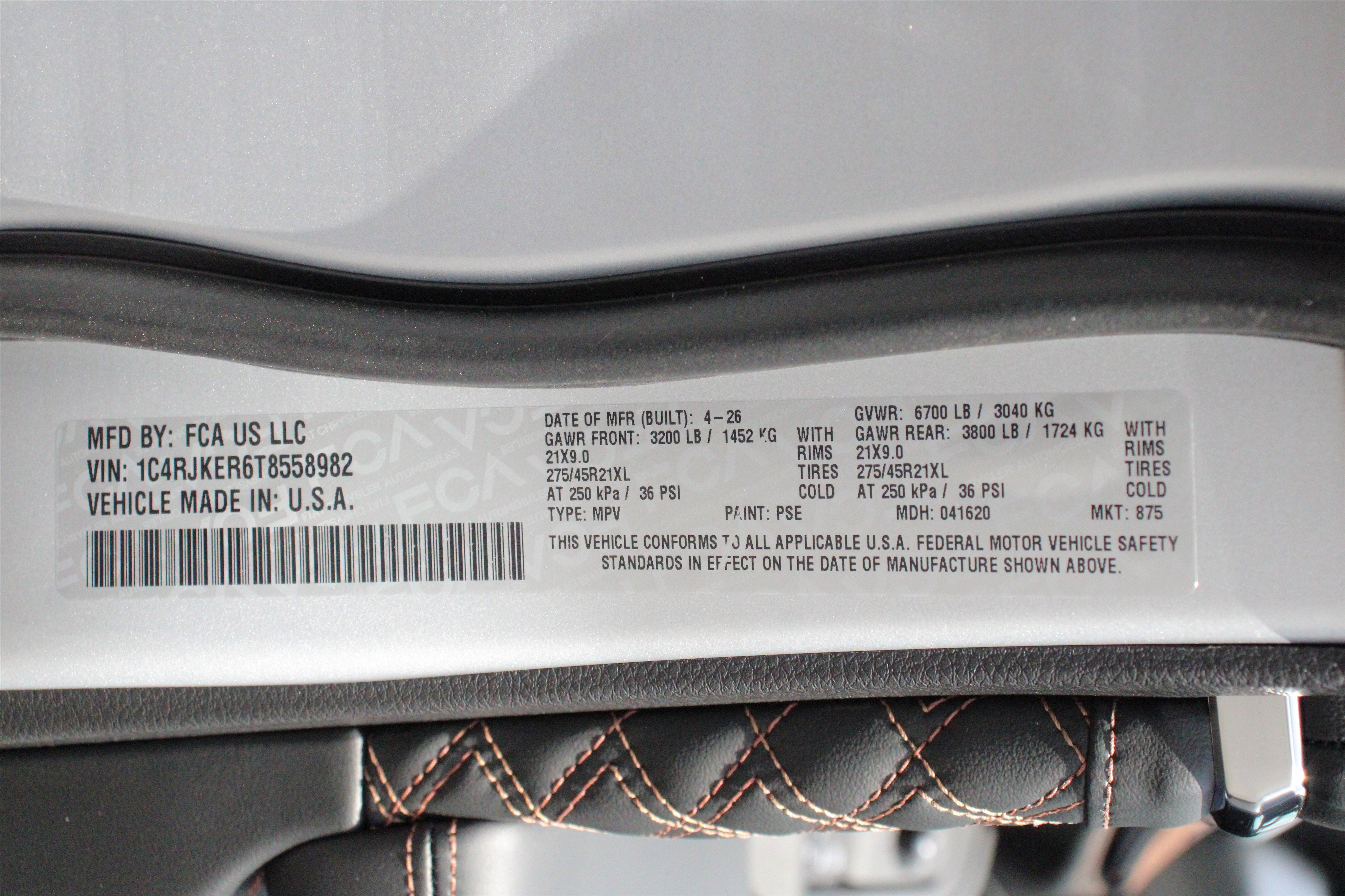 New 2026 Silver Zynith Exterior Paint Jeep Summit image 45