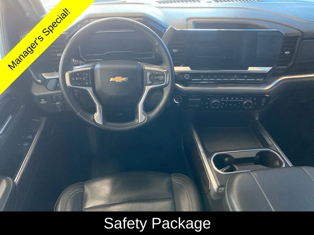 Used 2025 White Chevrolet LTZ image 5