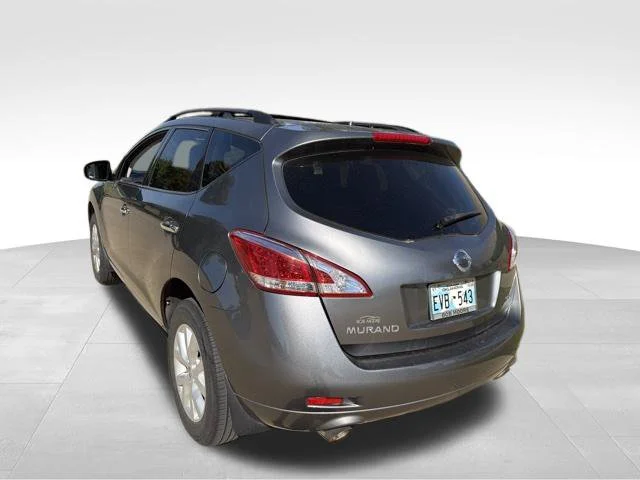 Used 2014 Gray Nissan SL image 6