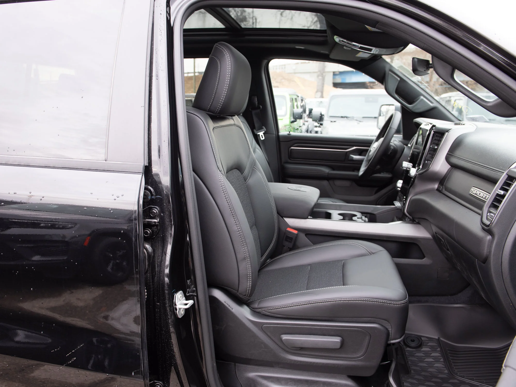 New 2026 Black RAM Sport* image 20