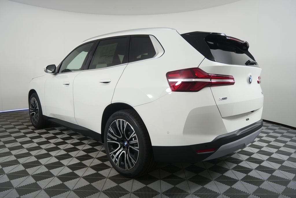 New 2026 Alpine White BMW 30 xDrive image 5