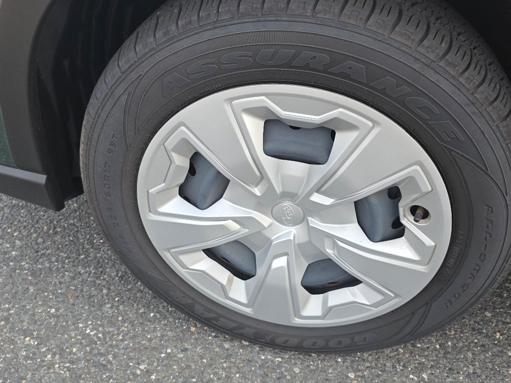 Certified Used 2023 Cascade Green Silica Subaru  image 33
