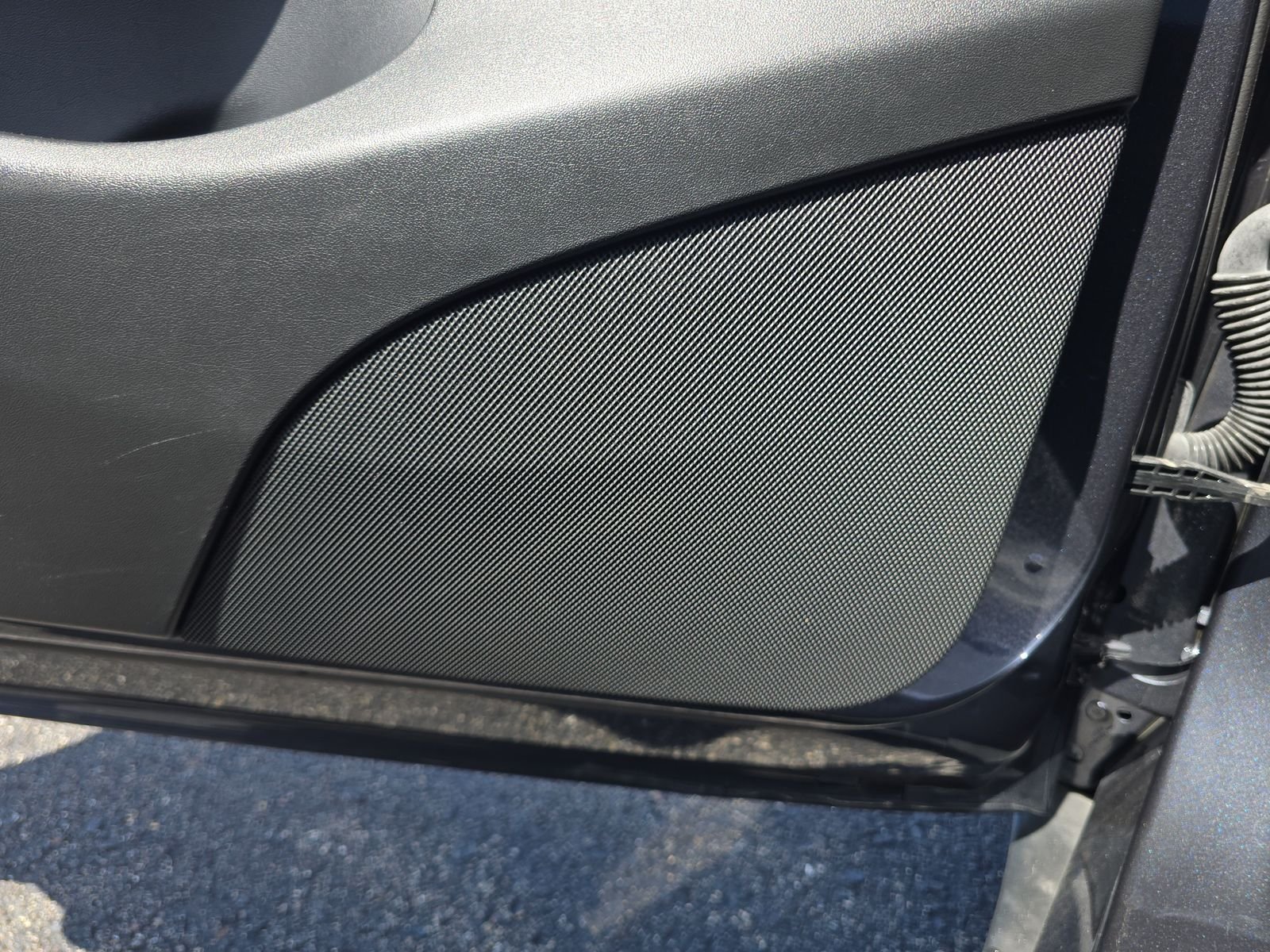 Used 2022  Tesla Performance image 15