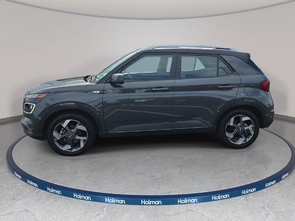 Used 2024 Gray Hyundai Limited image 9
