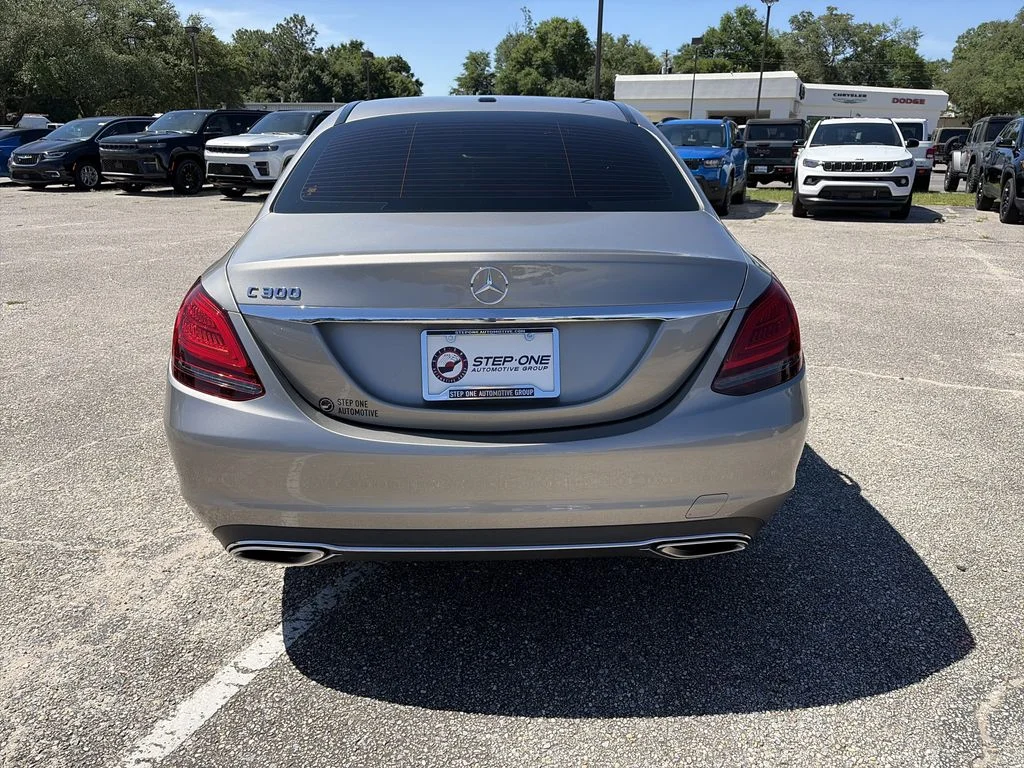Used 2021  Mercedes-Benz C 300 image 5