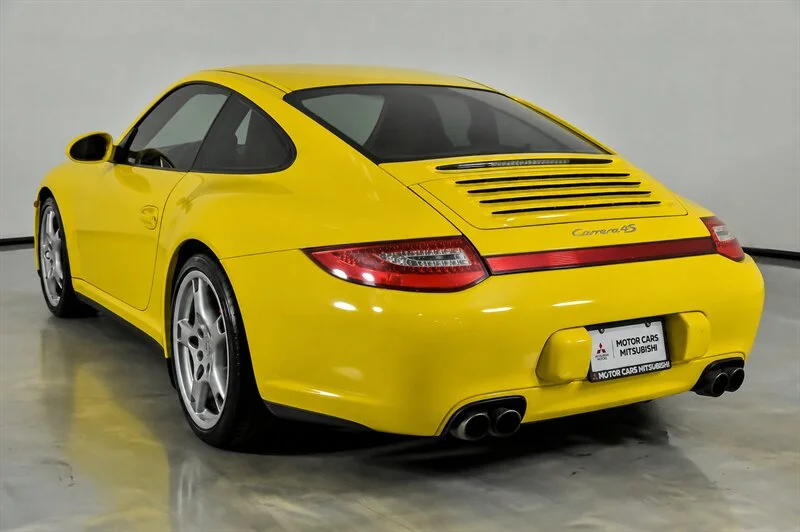 Used 2009 Speed Yellow Porsche Carrera 4S image 8