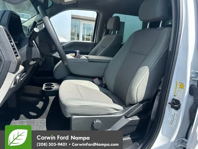 Used 2019 White Ford XL image 15