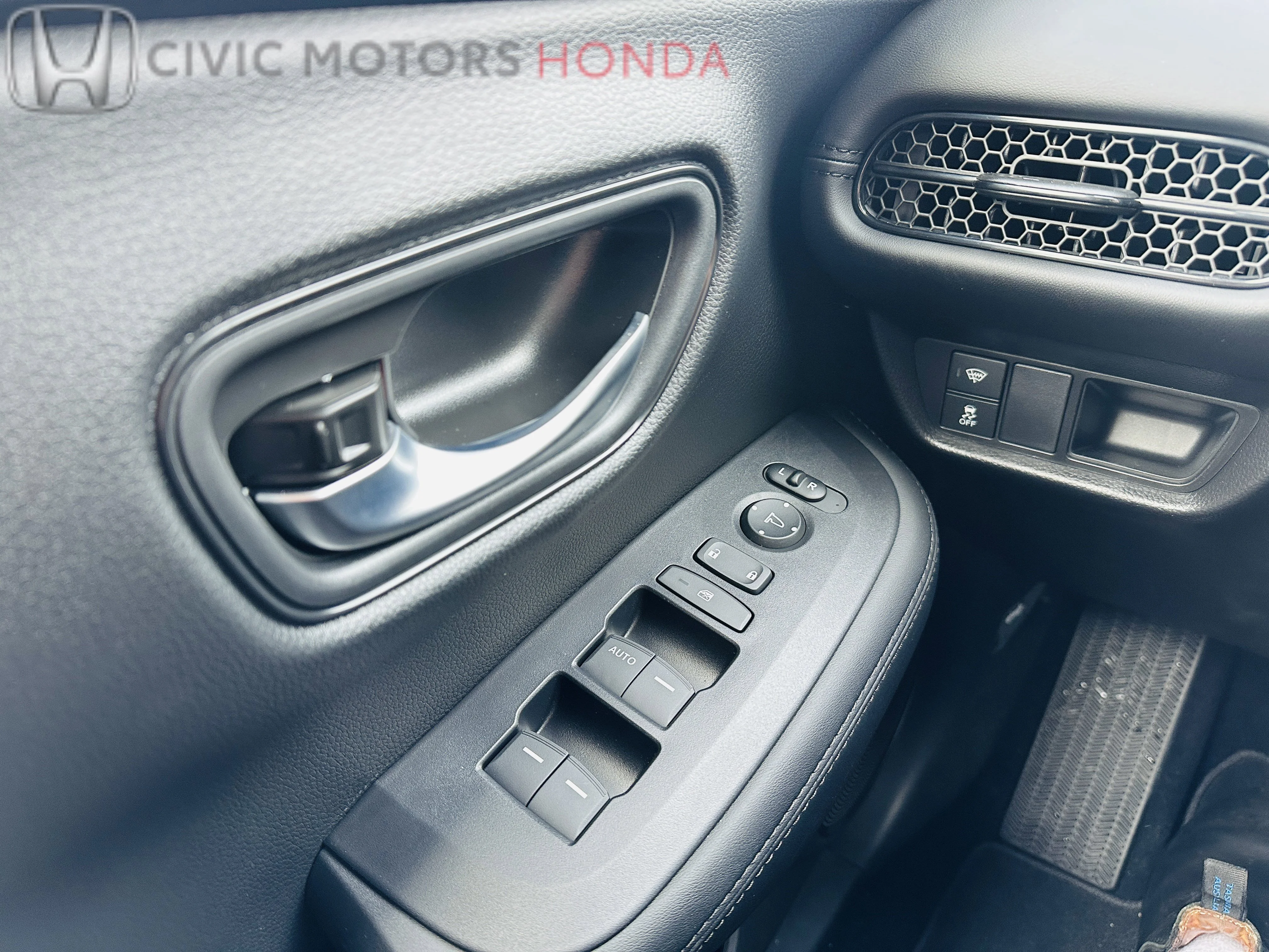 New 2027 CRYSTAL BLACK PEARL Honda LX image 14