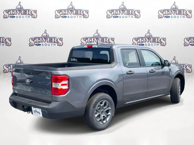 New 2026 Gray Ford XLT image 3