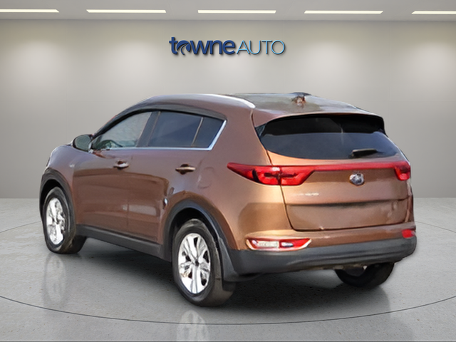 Used 2018 Brown Kia LX image 3