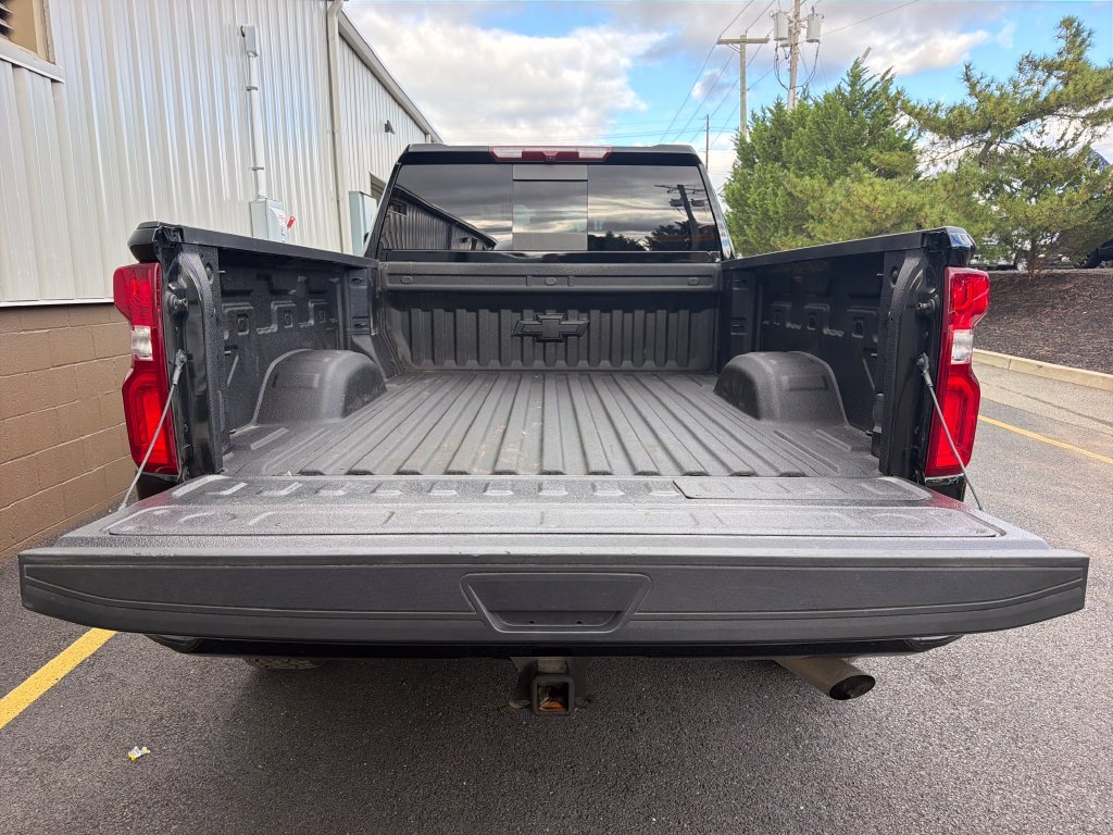 Used 2024 Black Chevrolet LTZ image 36
